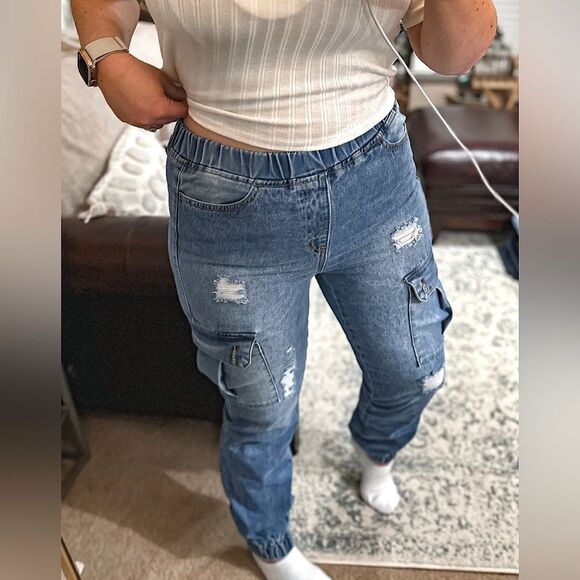 SHEIN cargo jogger style jeans - Picture 4 of 7